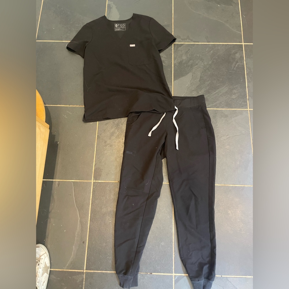 figs black scrubs set SMALL